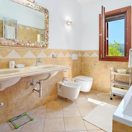 Hotel Nel Vicino Al Mare Sanalvò